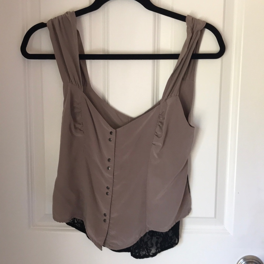 Dolce Vita Lace Top (short)